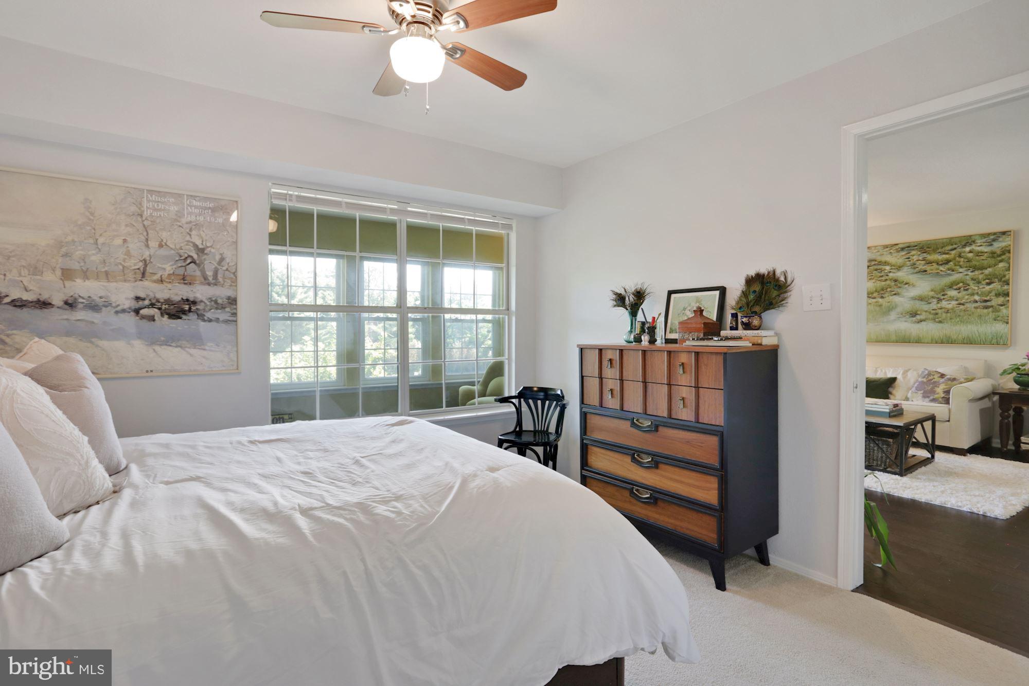 POINTE AT PARK CENTER - Residential