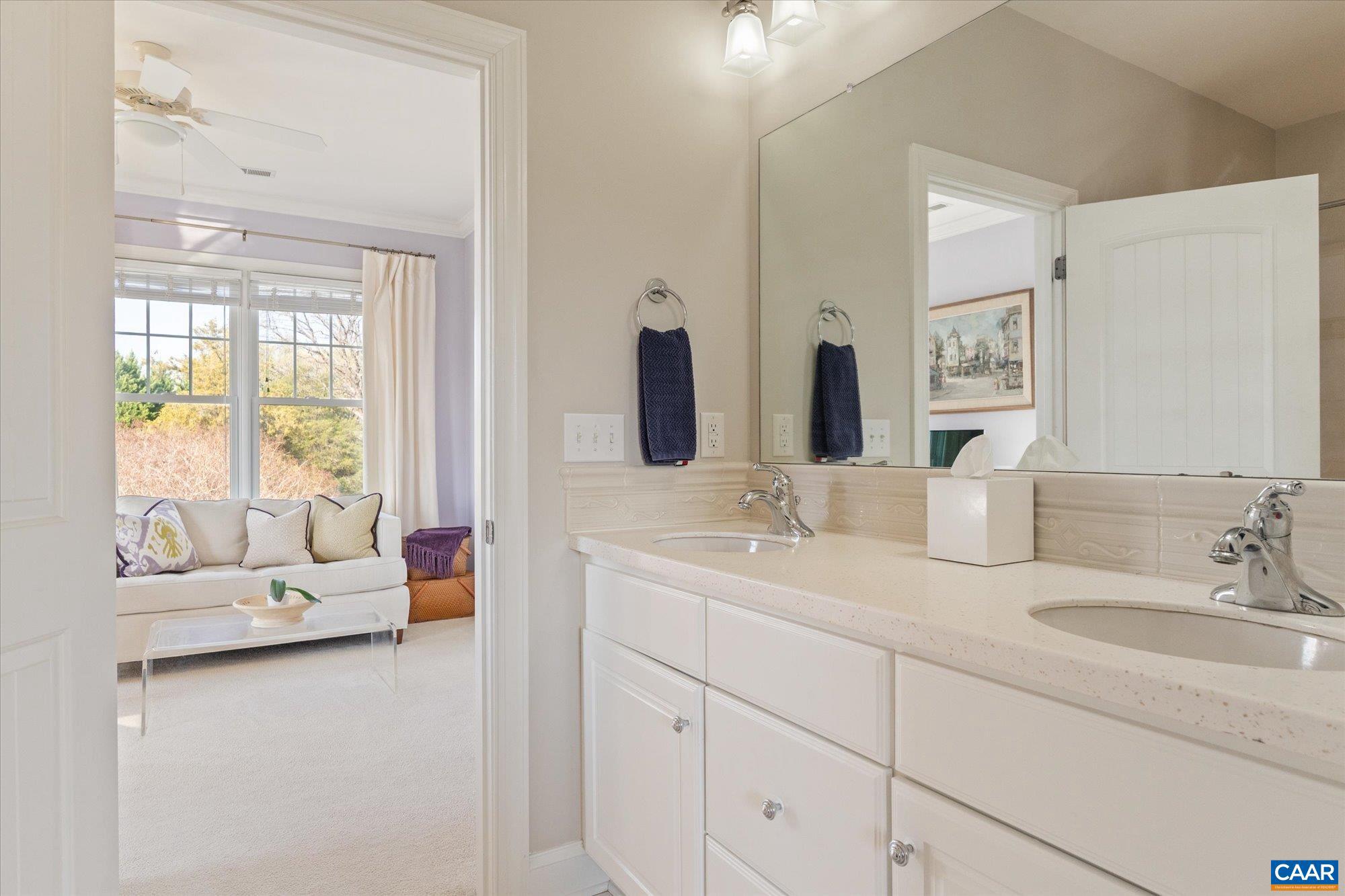 THE ROCKS - Residential