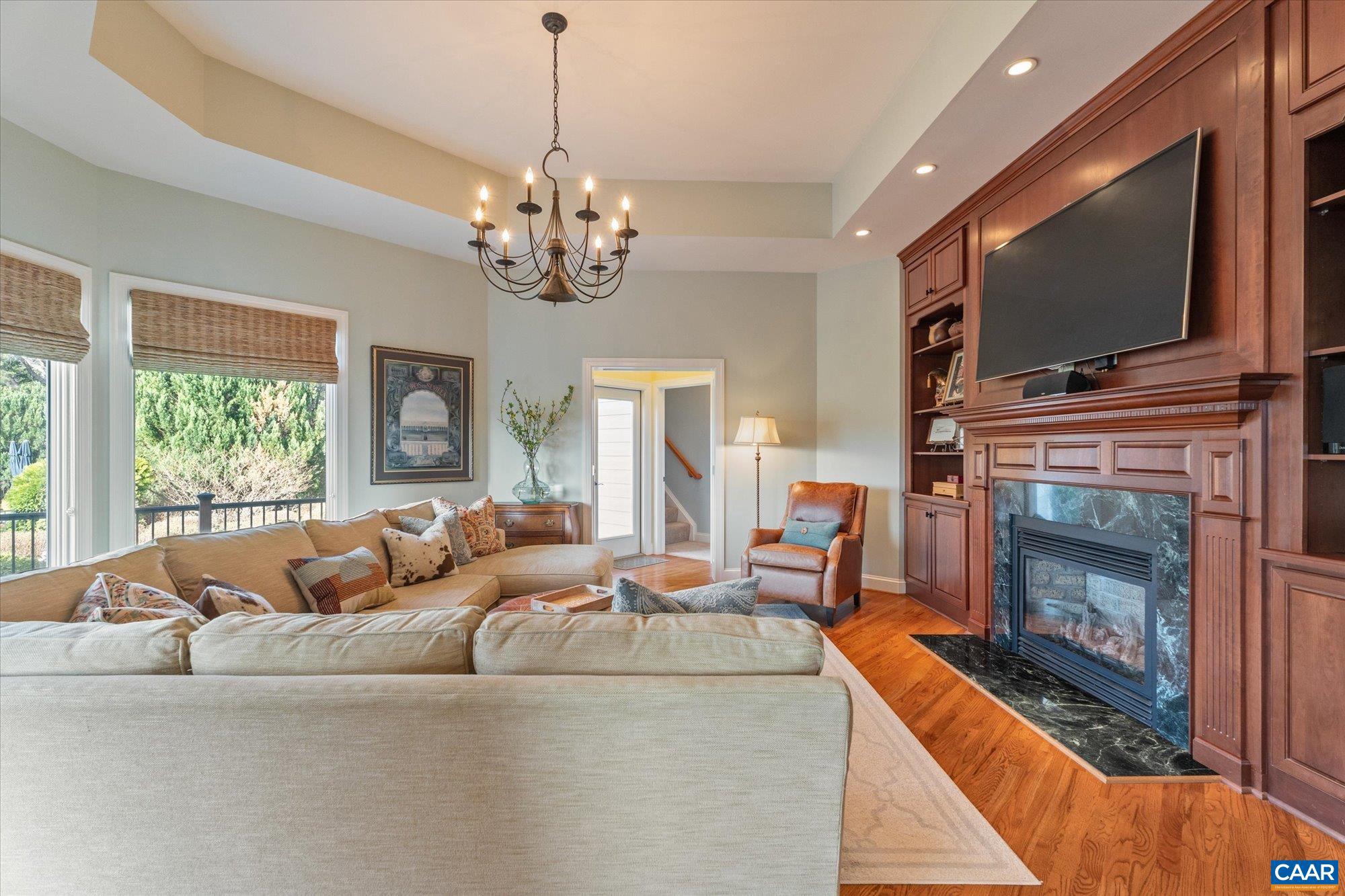 THE ROCKS - Residential