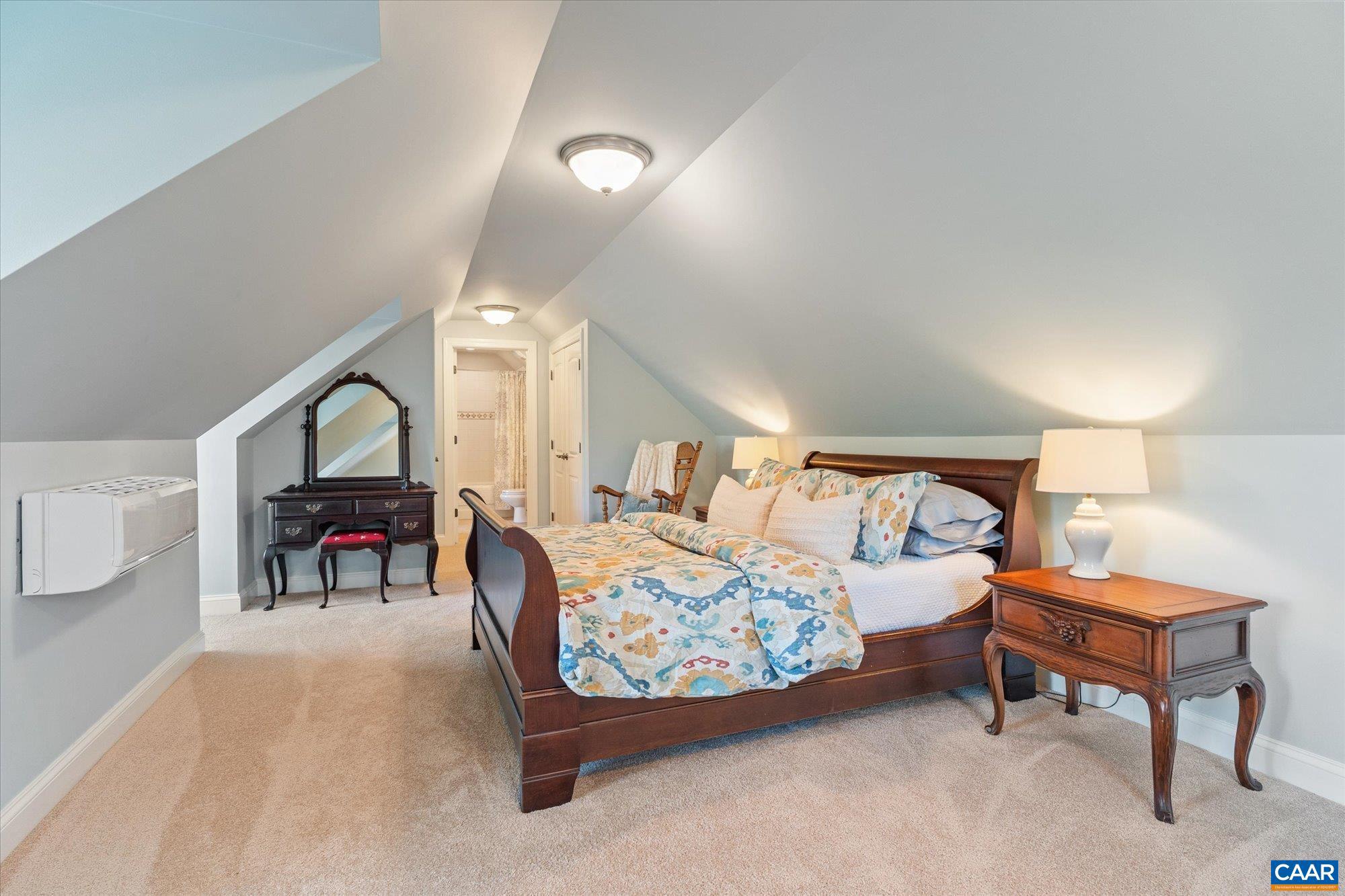 THE ROCKS - Residential