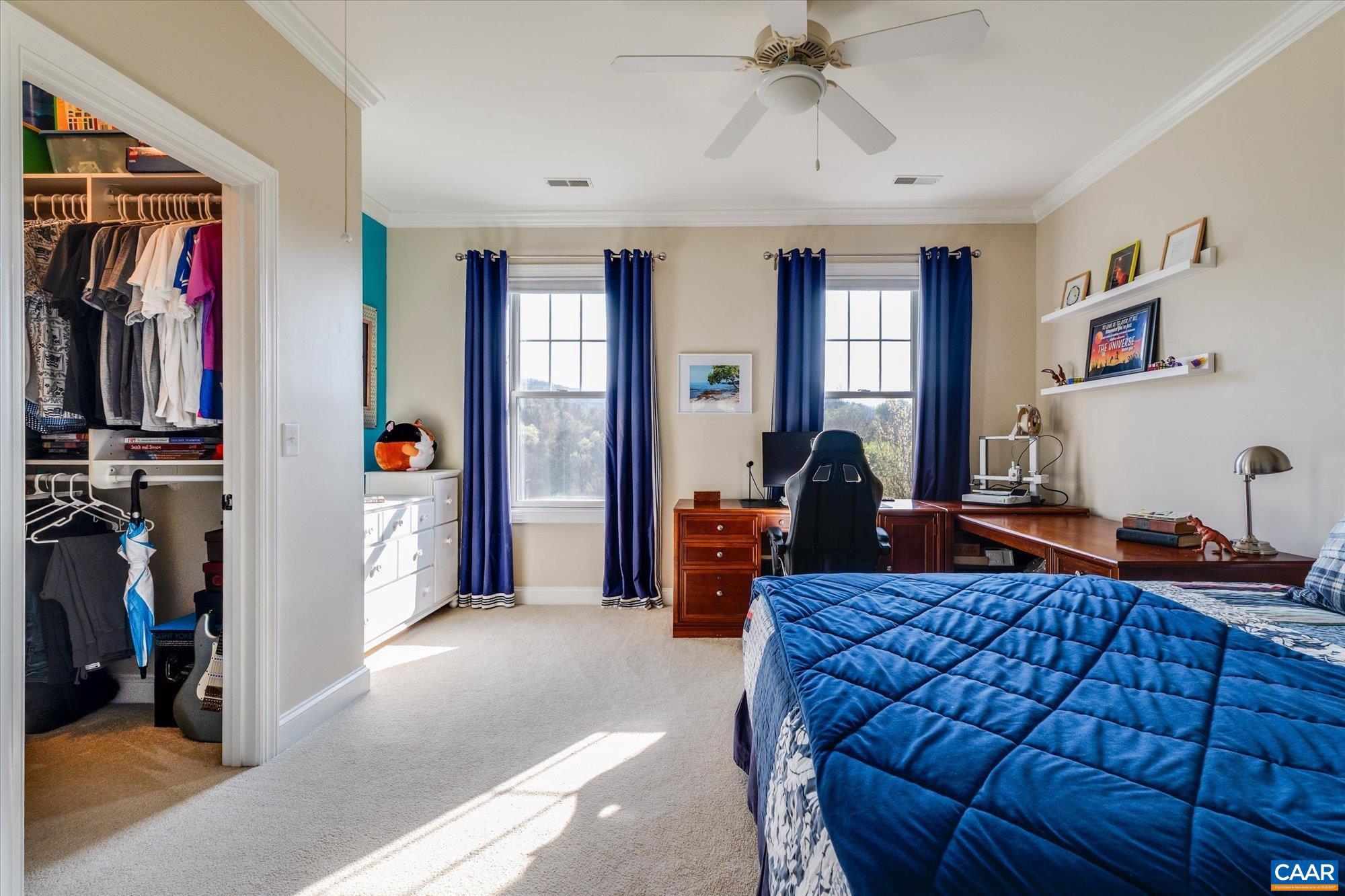 THE ROCKS - Residential