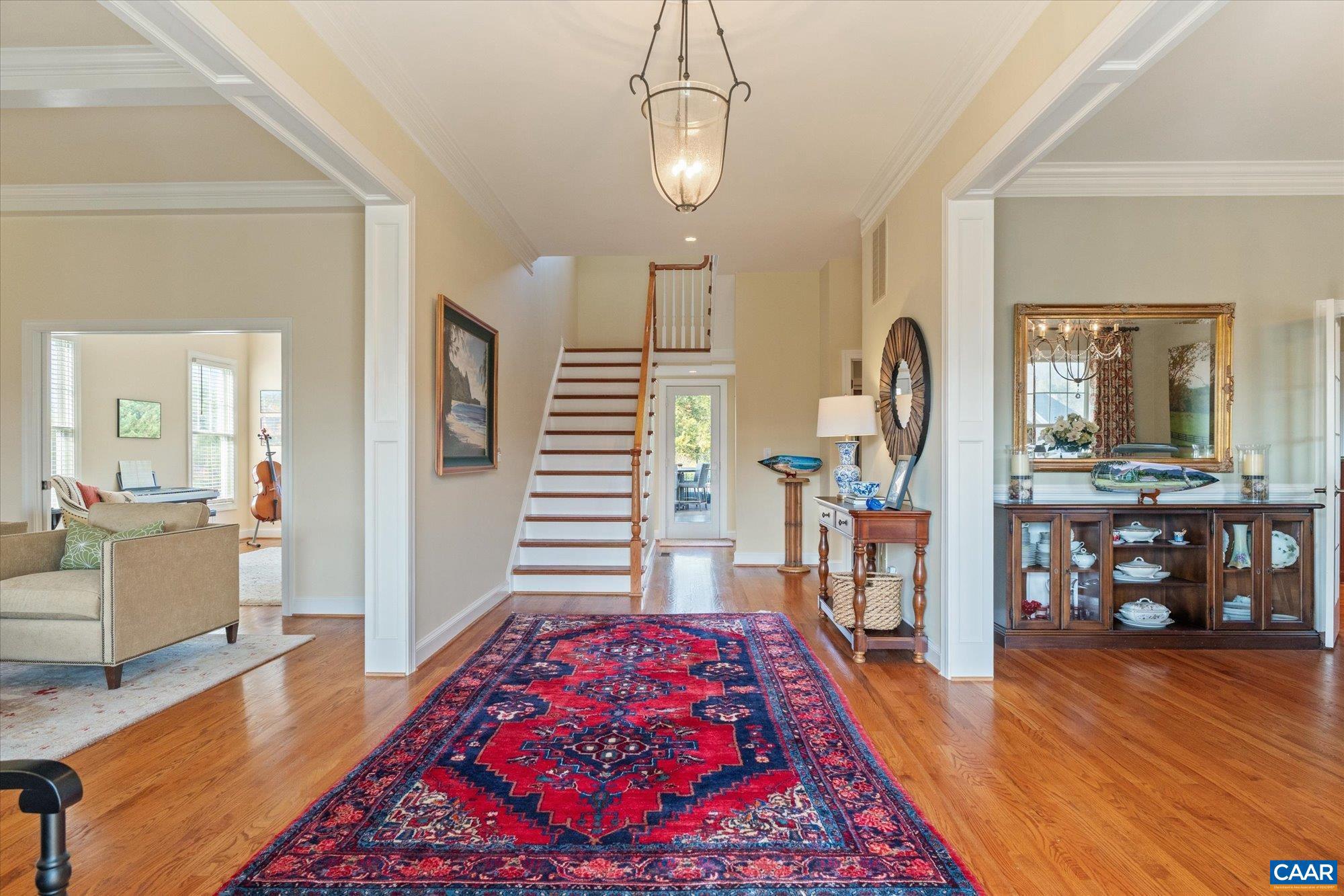 THE ROCKS - Residential