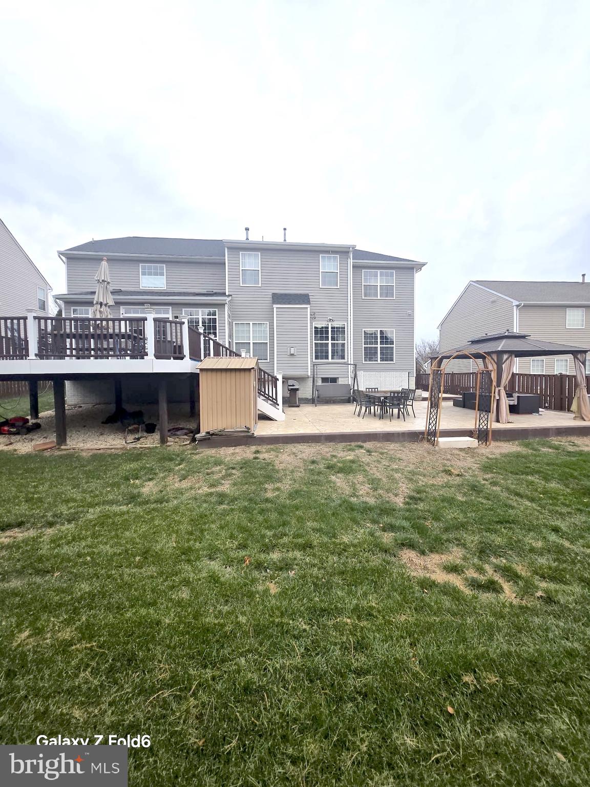 BARRETTS CROSSING - Residential Lease