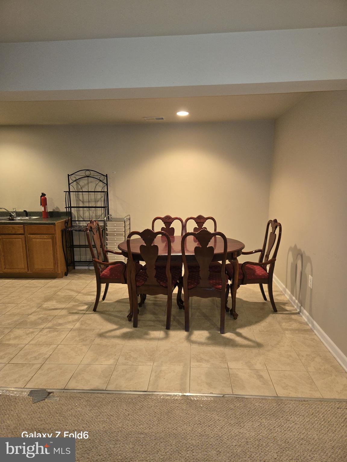 BARRETTS CROSSING - Residential Lease