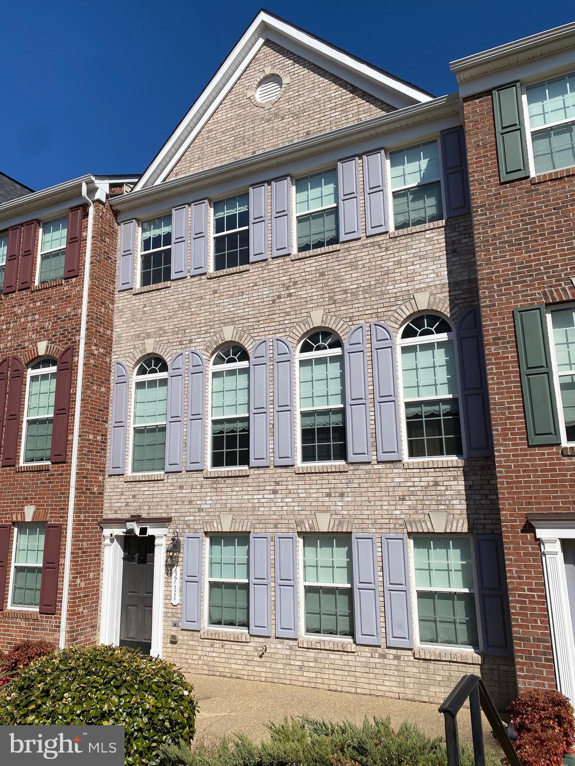 3711 CHIPPENDALE CIRCLE