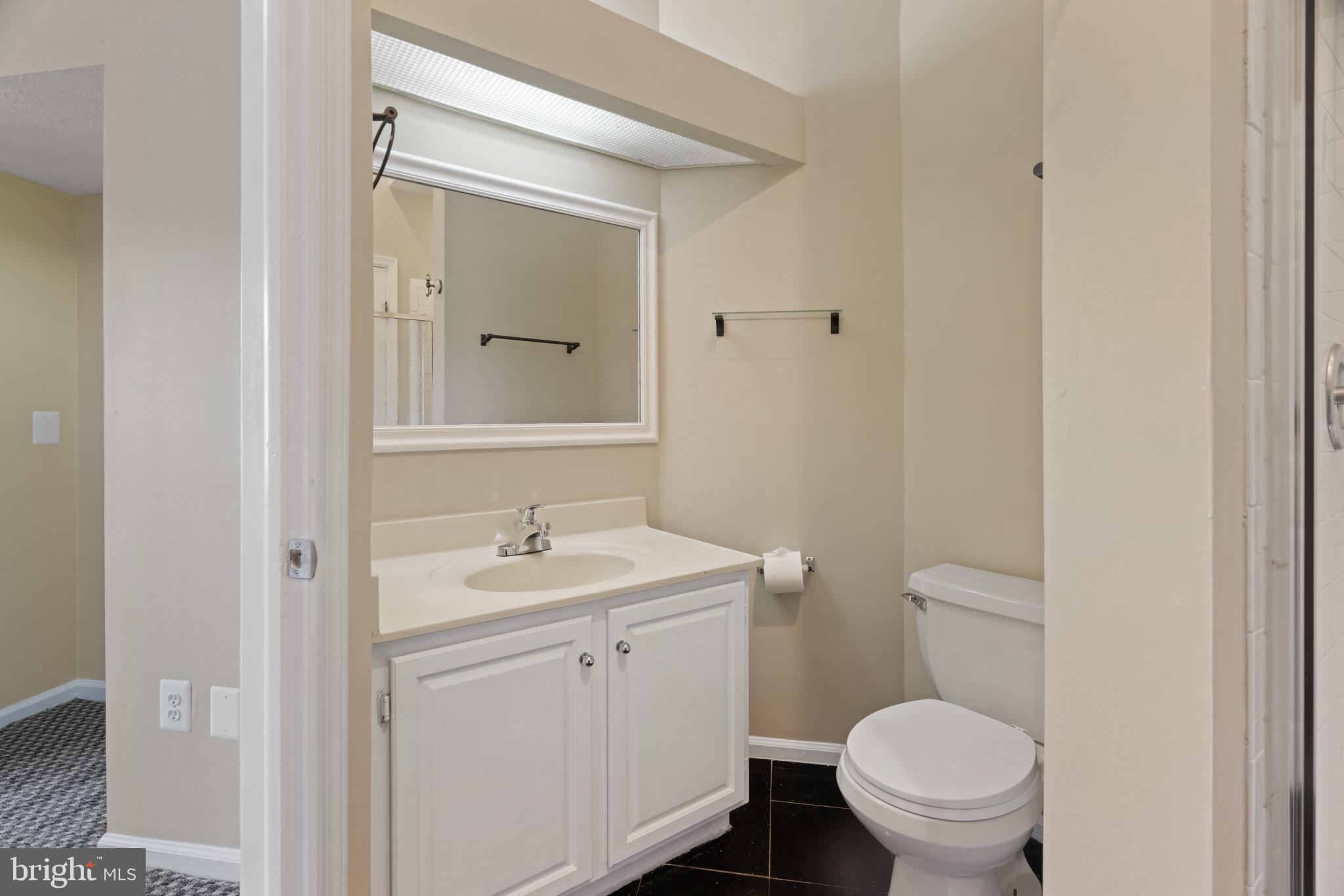 WATERS EDGE AT NORTH LAKE - Residential