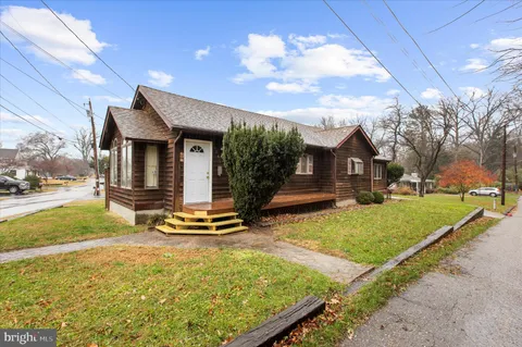 134 Club Road, Arnold, MD MLS: MDAA2132338