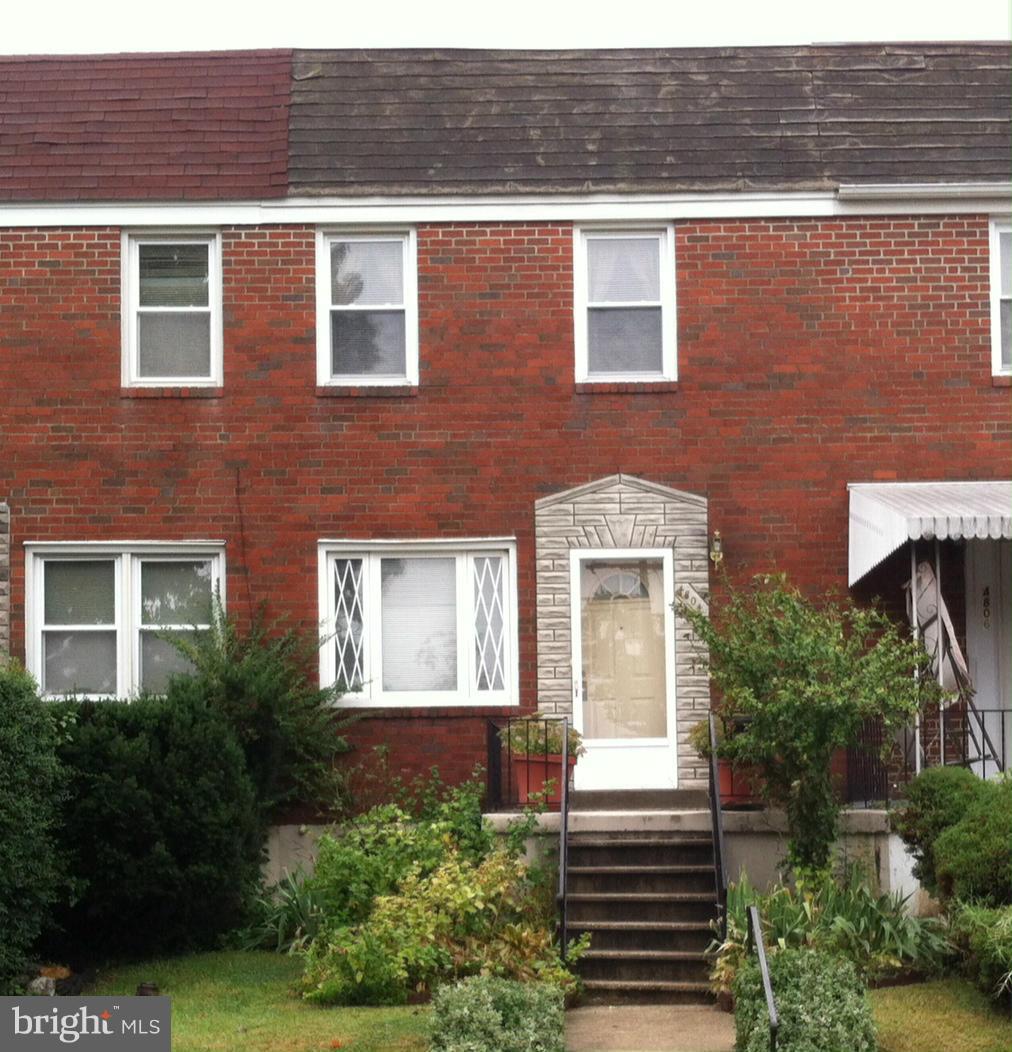 SHOWS PRIDE OF OWNERSHIP AND WILL PLEASE THE MOST PICKIEST BUYERS BECAUSE THIS HOME SHOWS EXCEPTIONALLY WELL AND IT WON'T LAST LONG! UPDATES AND FEATURES INCLUDE A REMODELED KITCHEN, ALL REPLACEMENT WINDOWS, CEILING FANS IN ALL 3 BEDROOMS UPSTAIRS HALLWAY AND KITCHEN, A BRIGHT AND CHEERY BASEMENT CLUBROOM, NEW ROOF 9 YRS AGO AND RECOATED 1 YR AGO AND OFF STREET PARKING! WALK TO BUSLINE!