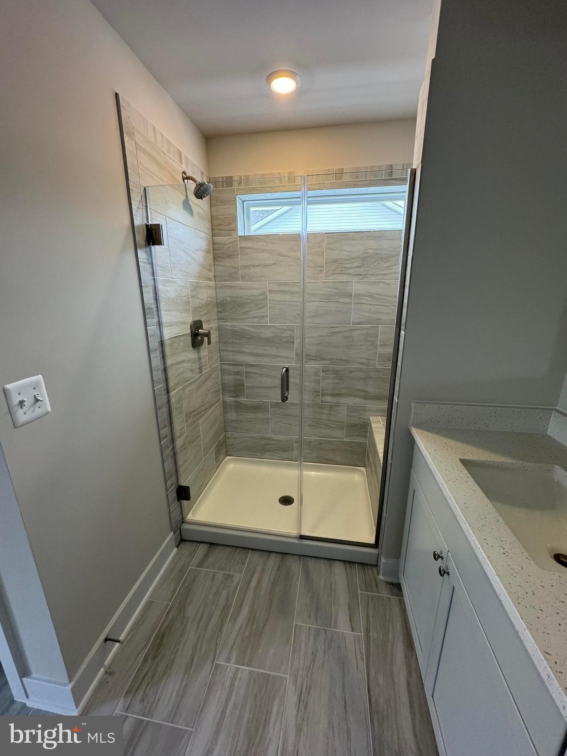 THE WOODS AT MYRTLE POINT - Residential Lease