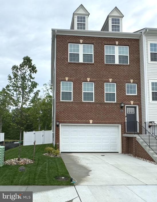 THE WOODS AT MYRTLE POINT - Residential Lease