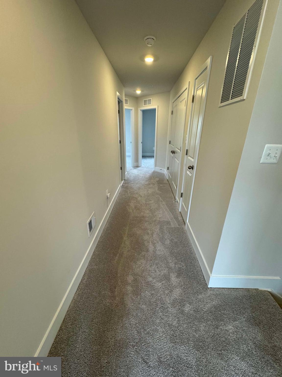 THE WOODS AT MYRTLE POINT - Residential Lease