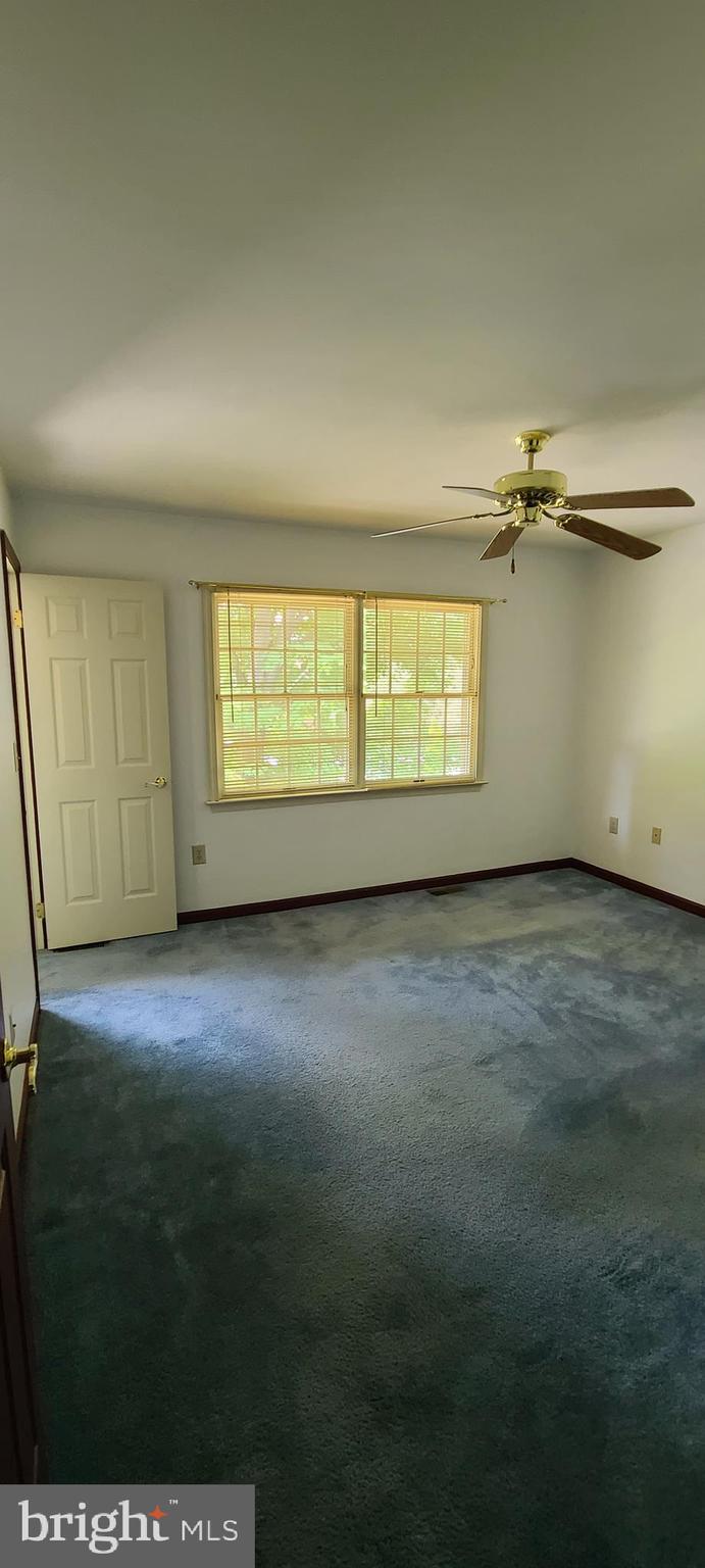 NORTH GATE TOWNE HOMES - Residential Lease