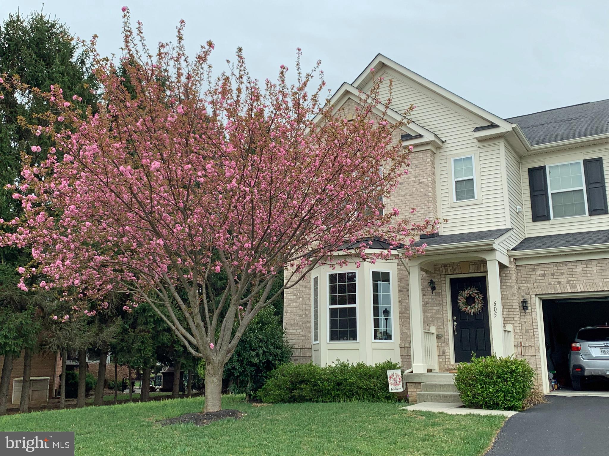 ROLLING HILLS ESTATES - Residential