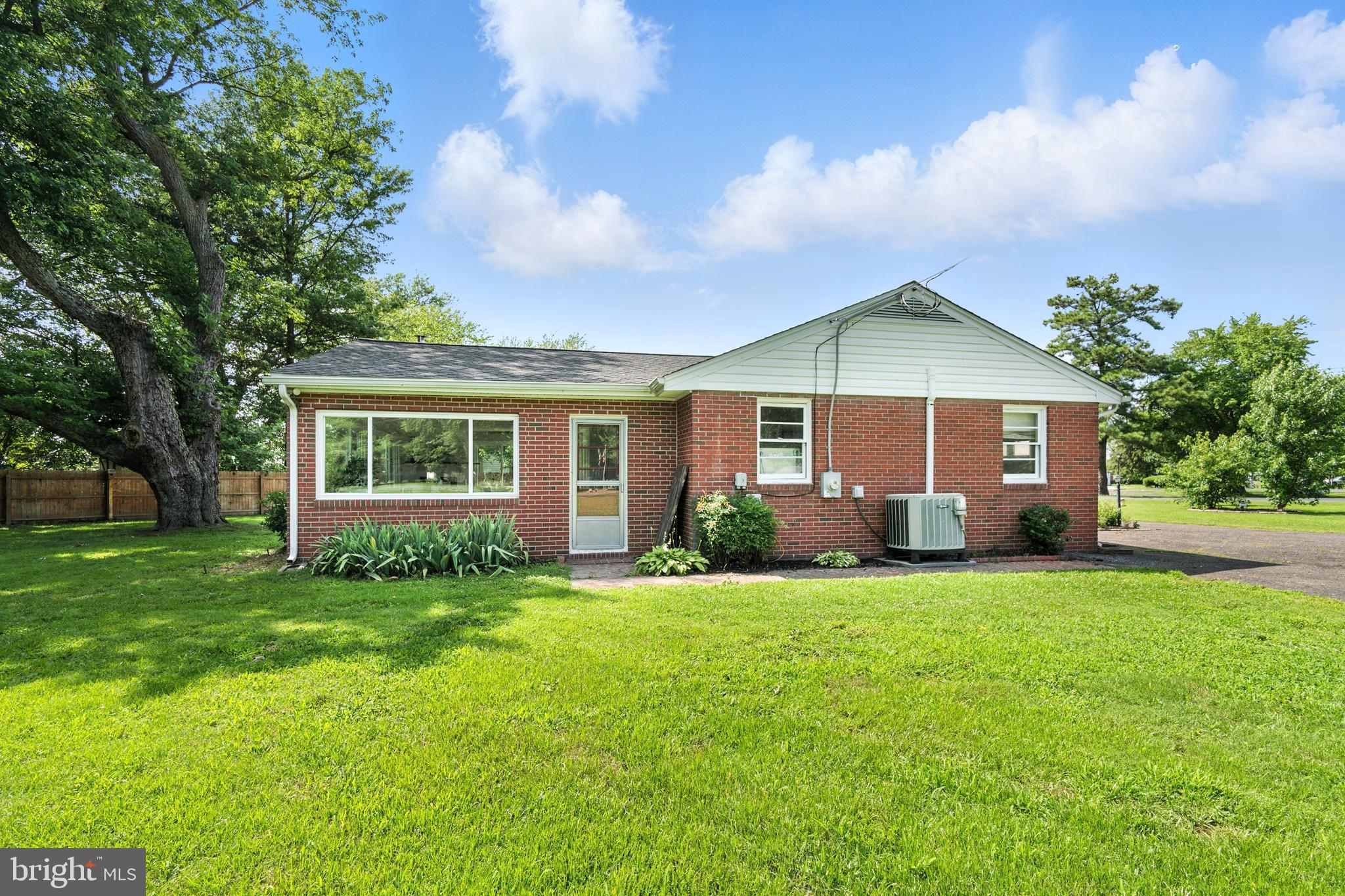 HARBOR VIEW - Residential