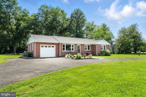 Homes For Sale - 1872 Harbor Drive<br/> Chesterfield, MD 21619