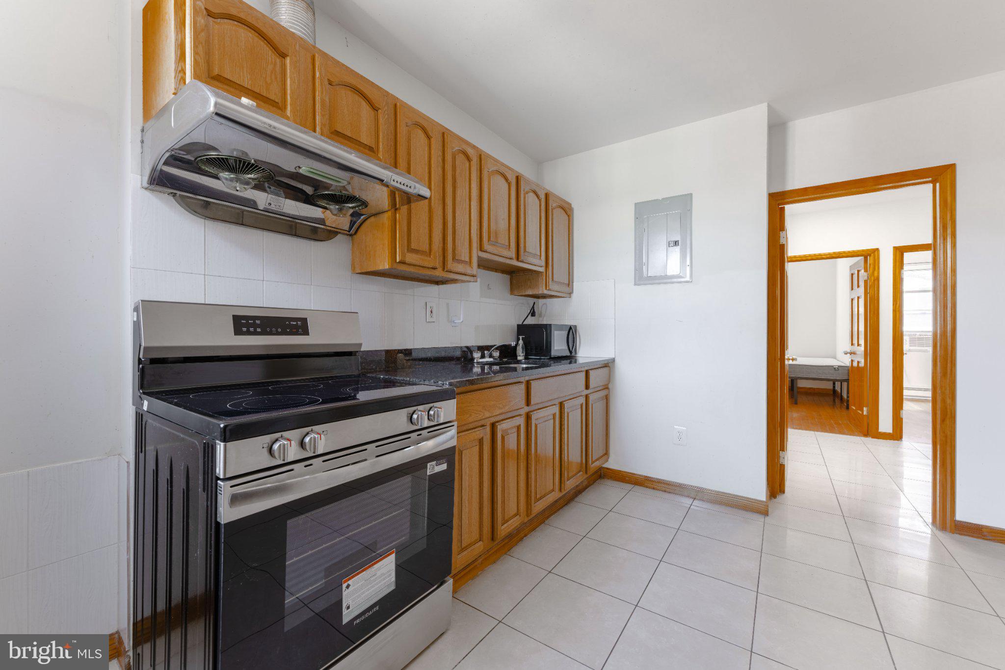 222 S 43RD STREET 3