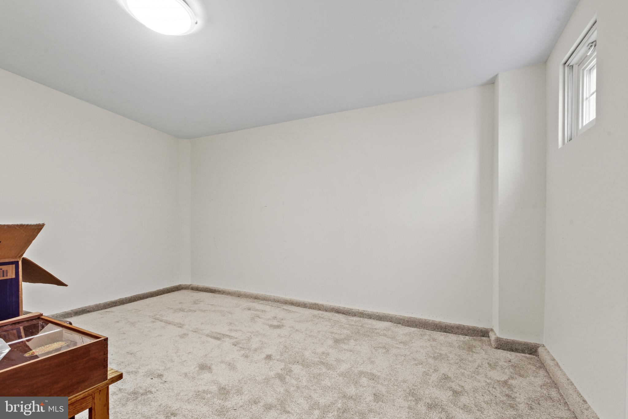 HIGHLANDTOWN - Residential