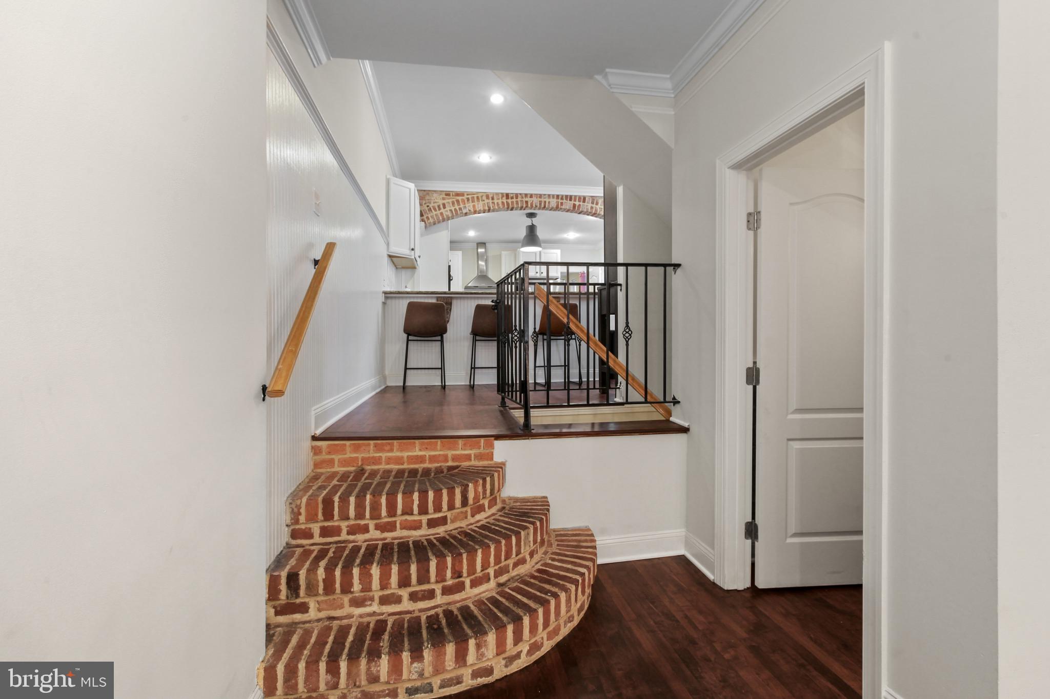 HIGHLANDTOWN - Residential