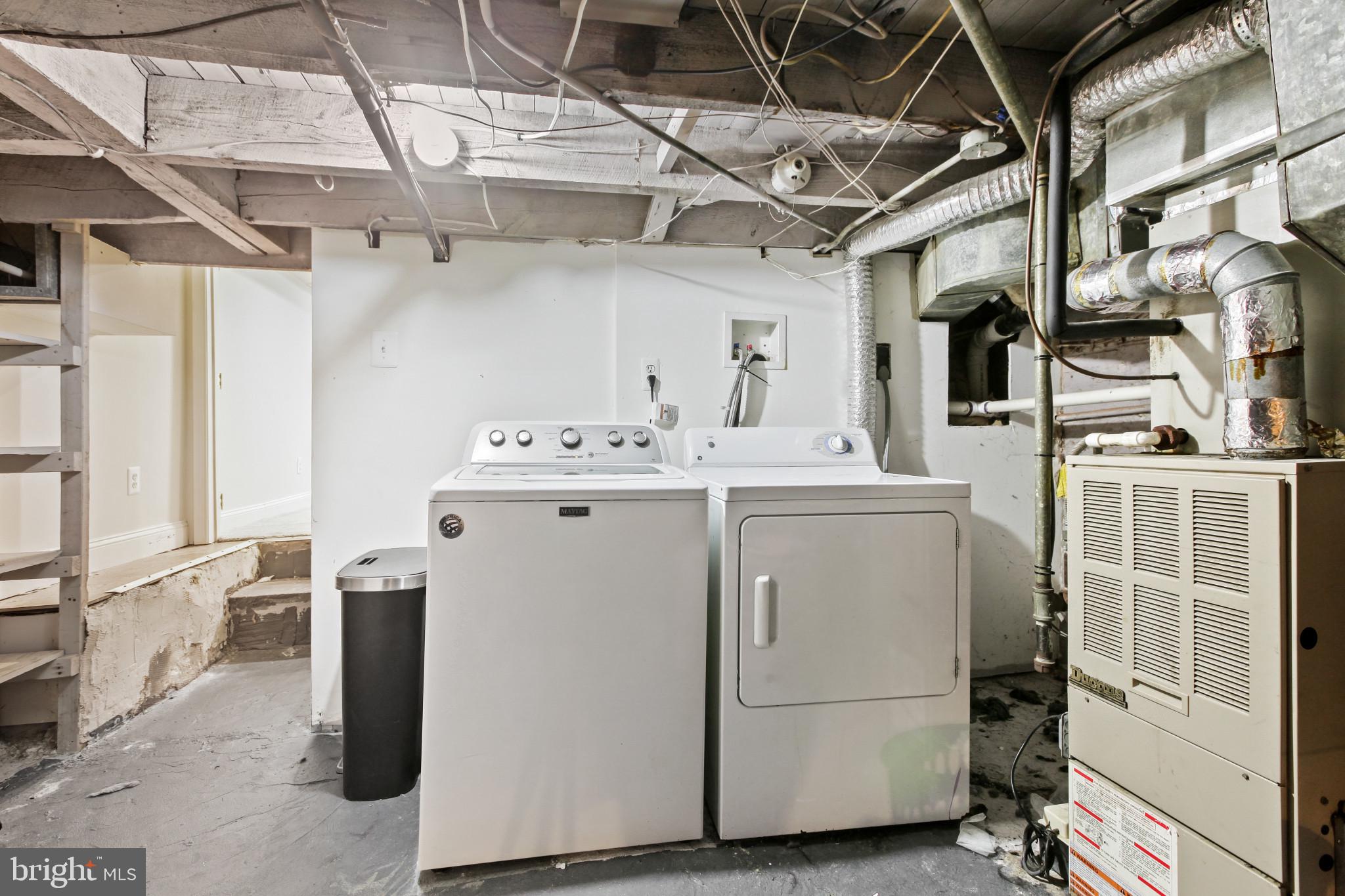 HIGHLANDTOWN - Residential