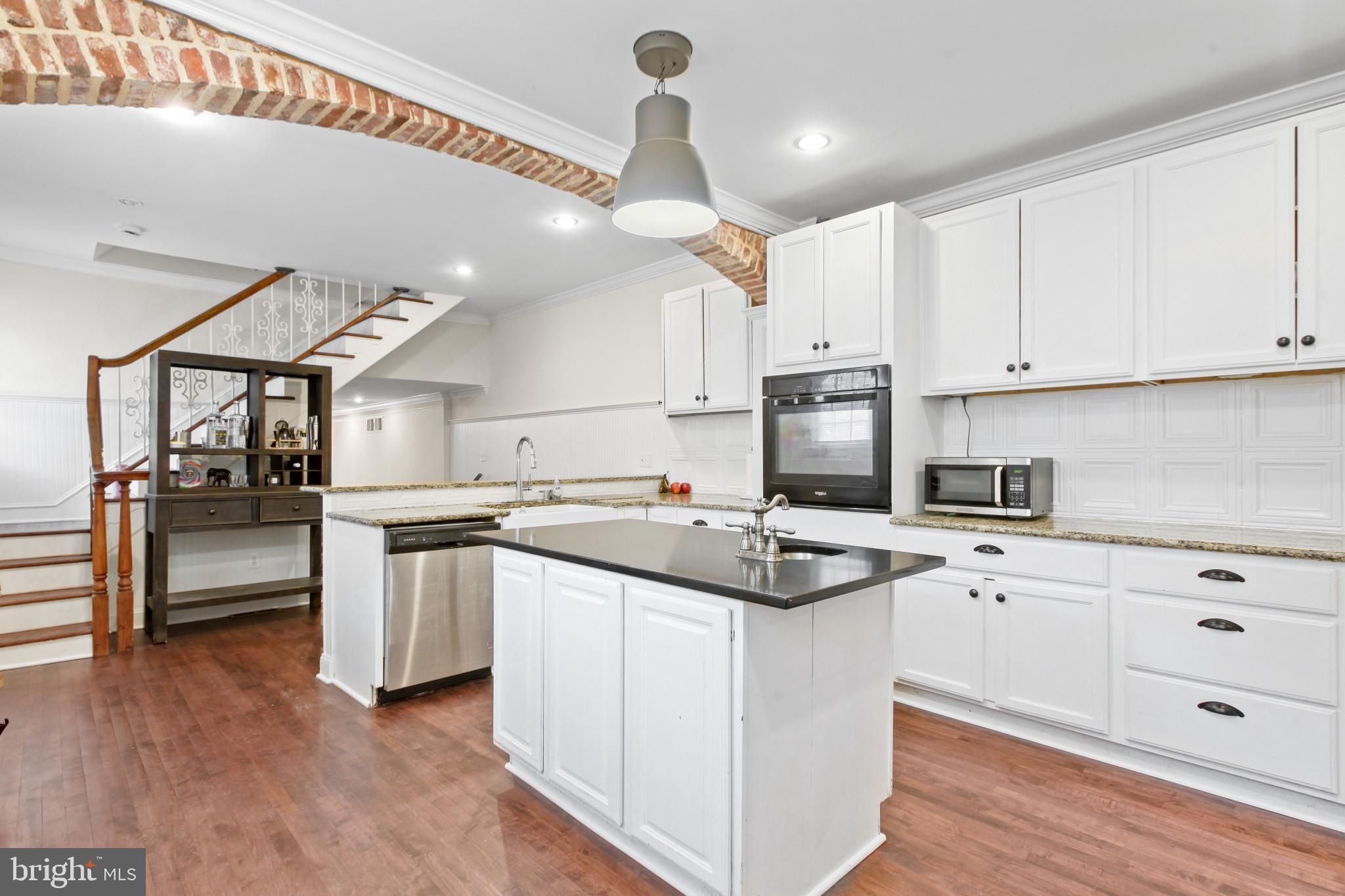 HIGHLANDTOWN - Residential