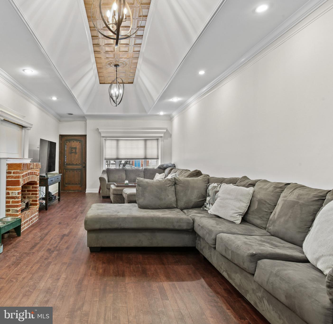 HIGHLANDTOWN - Residential