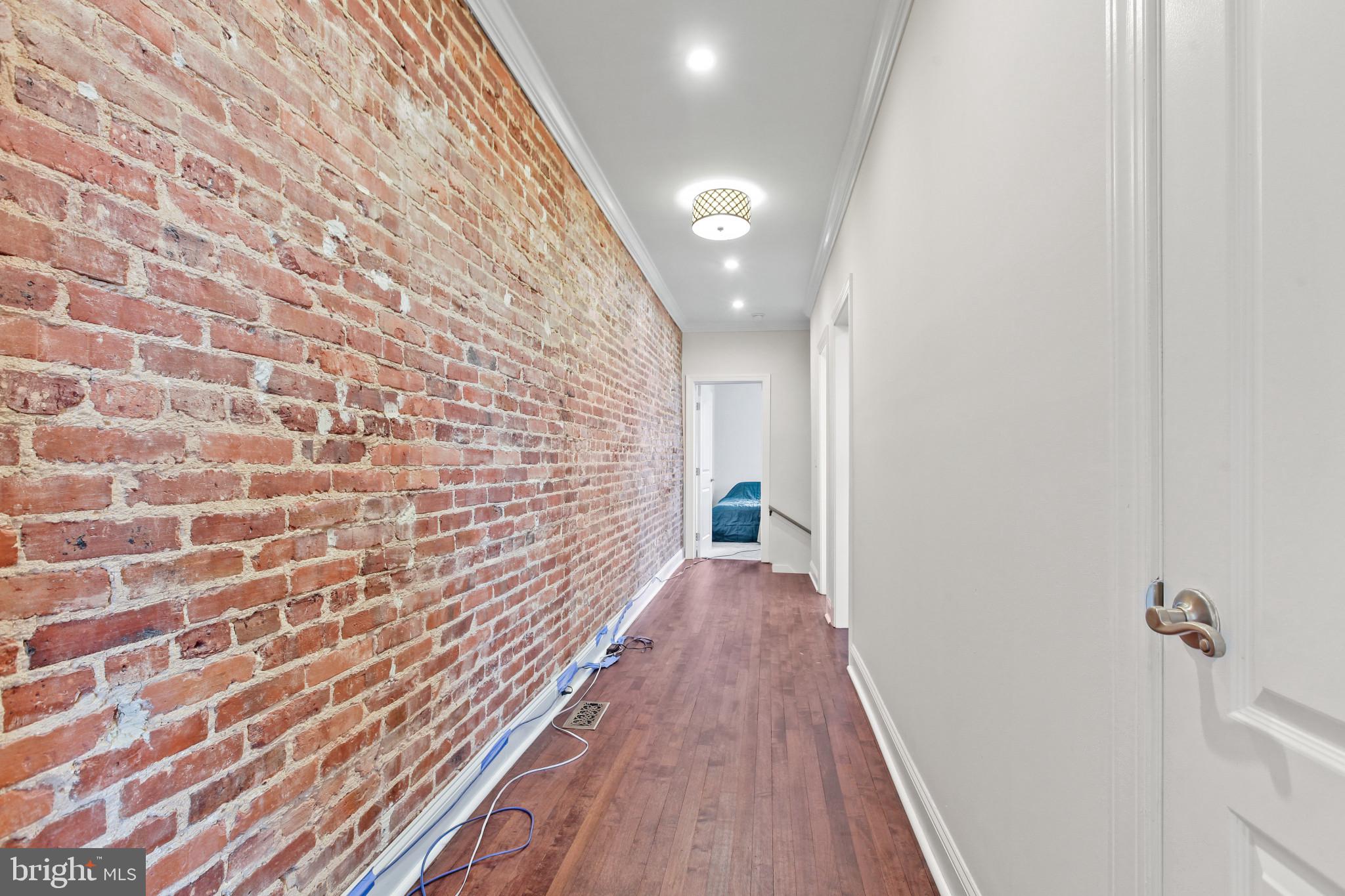 HIGHLANDTOWN - Residential