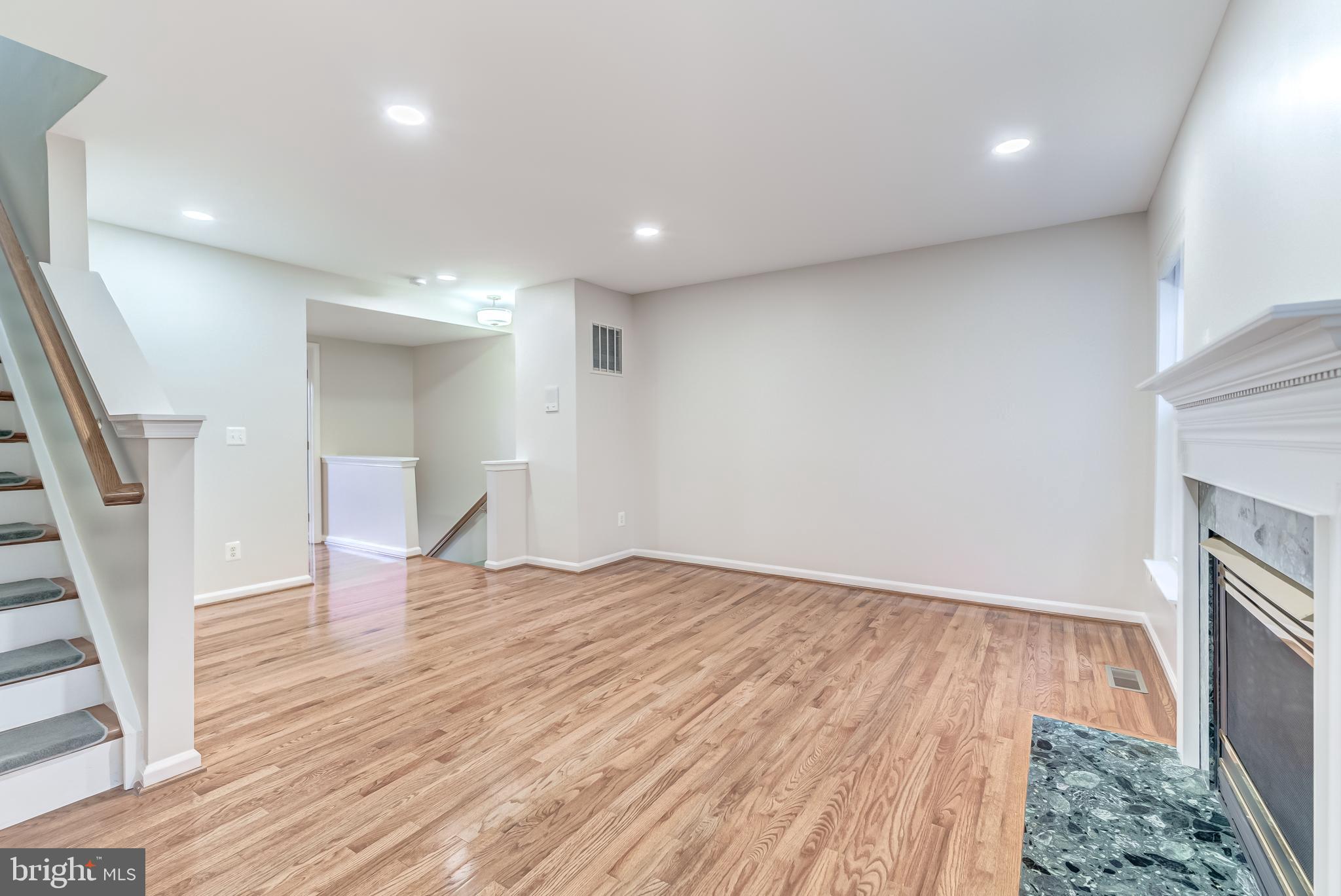 CEDAR LAKES - Residential Lease