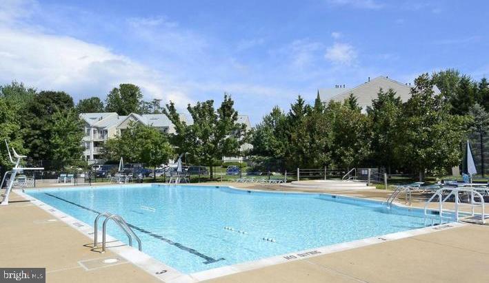 CEDAR LAKES - Residential Lease