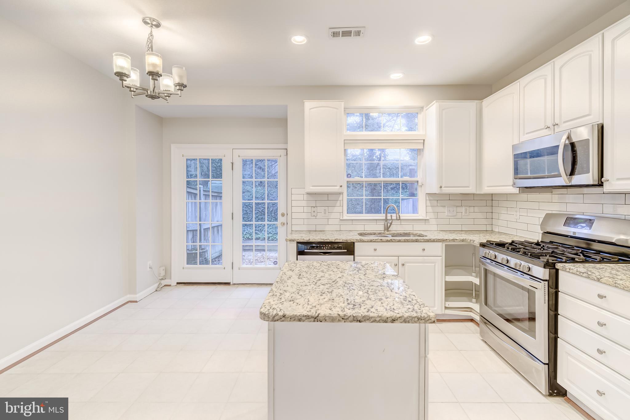 CEDAR LAKES - Residential Lease