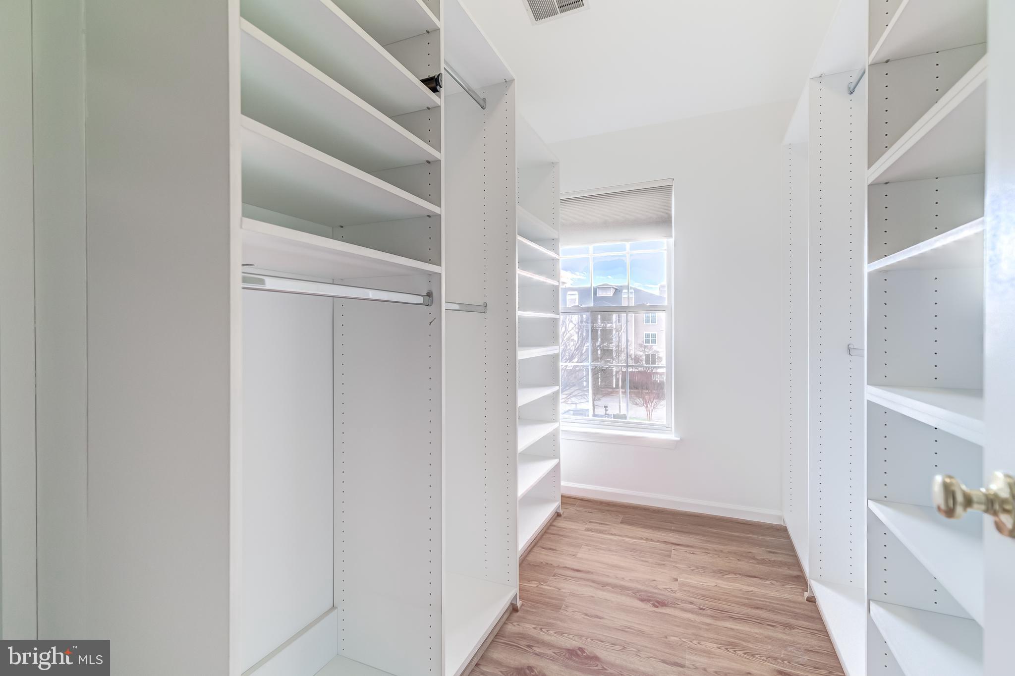 CEDAR LAKES - Residential Lease