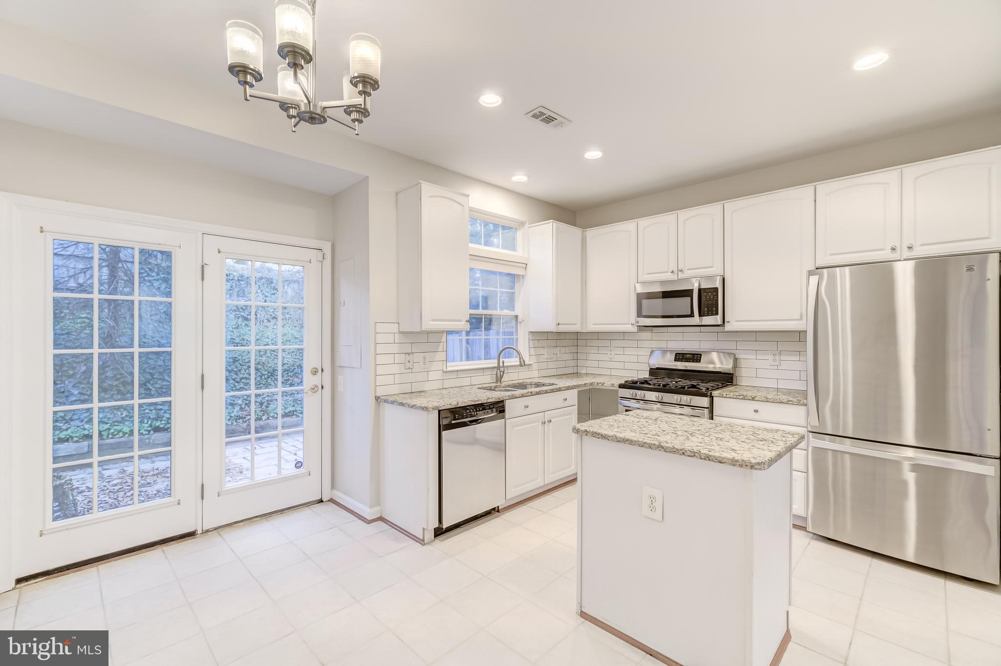 CEDAR LAKES - Residential Lease