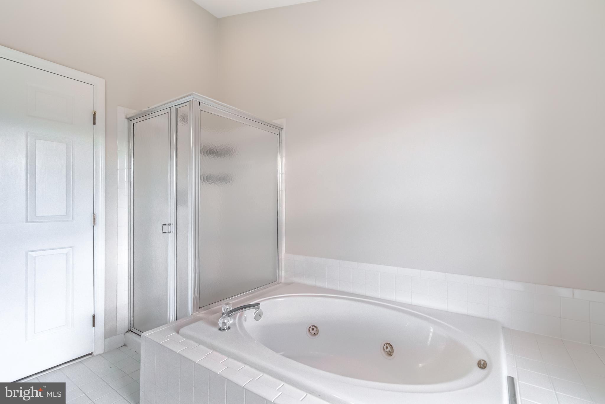 CEDAR LAKES - Residential Lease