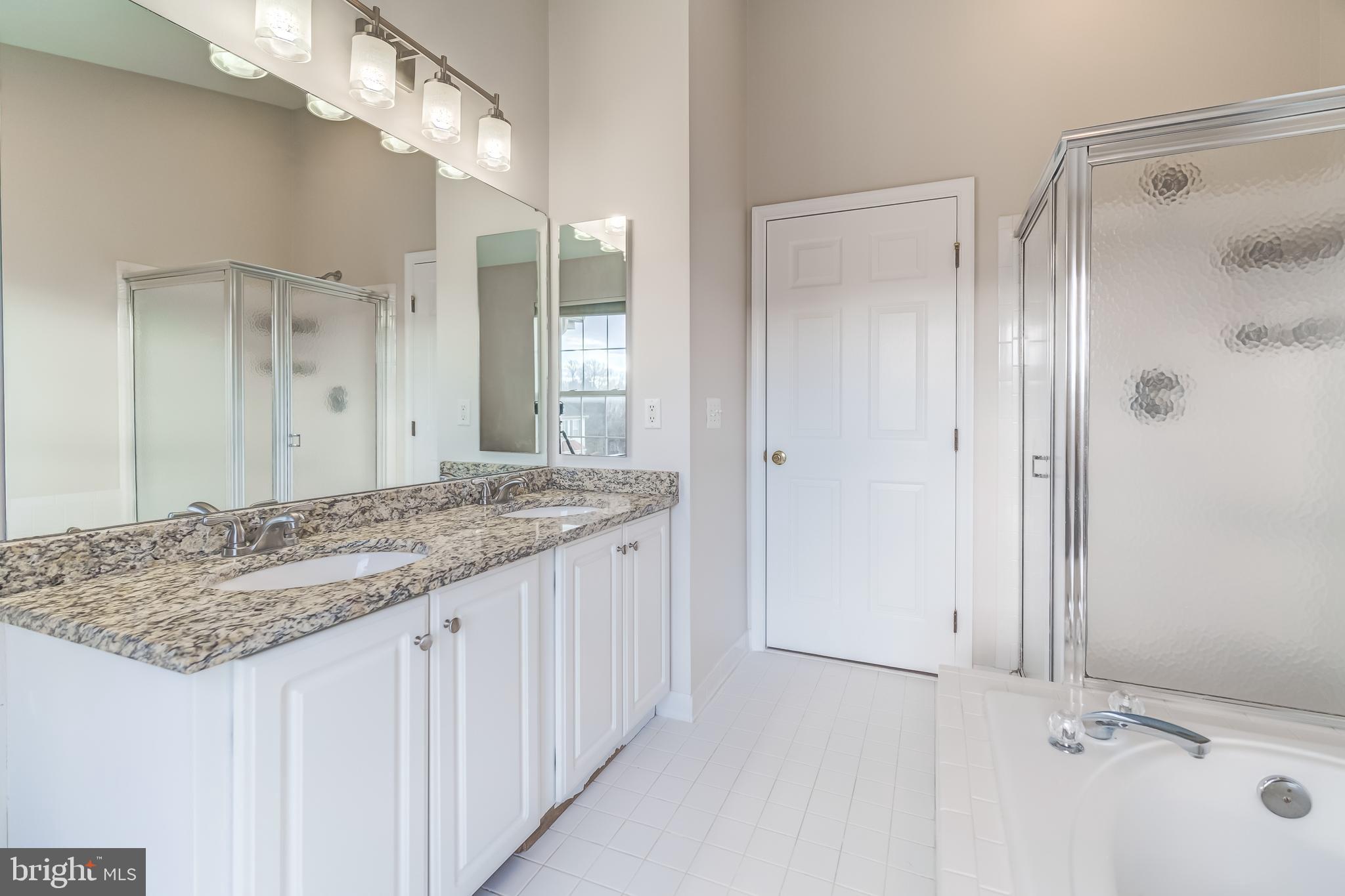 CEDAR LAKES - Residential Lease