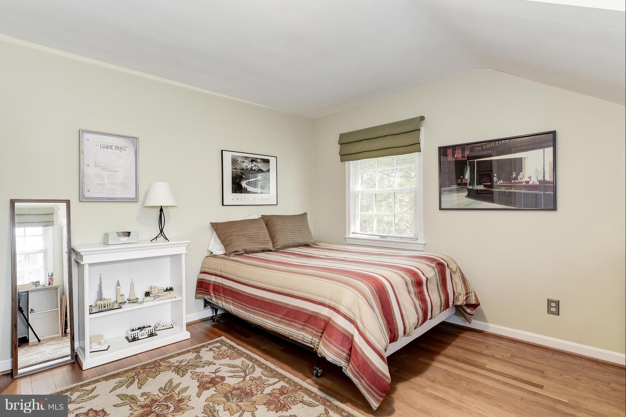 LOCUST HILL ESTATES - Residential