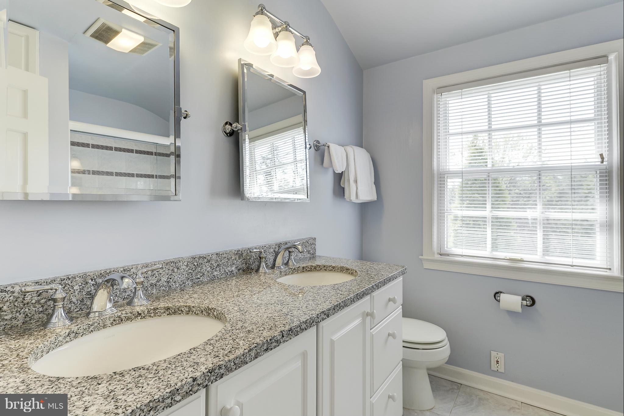 LOCUST HILL ESTATES - Residential