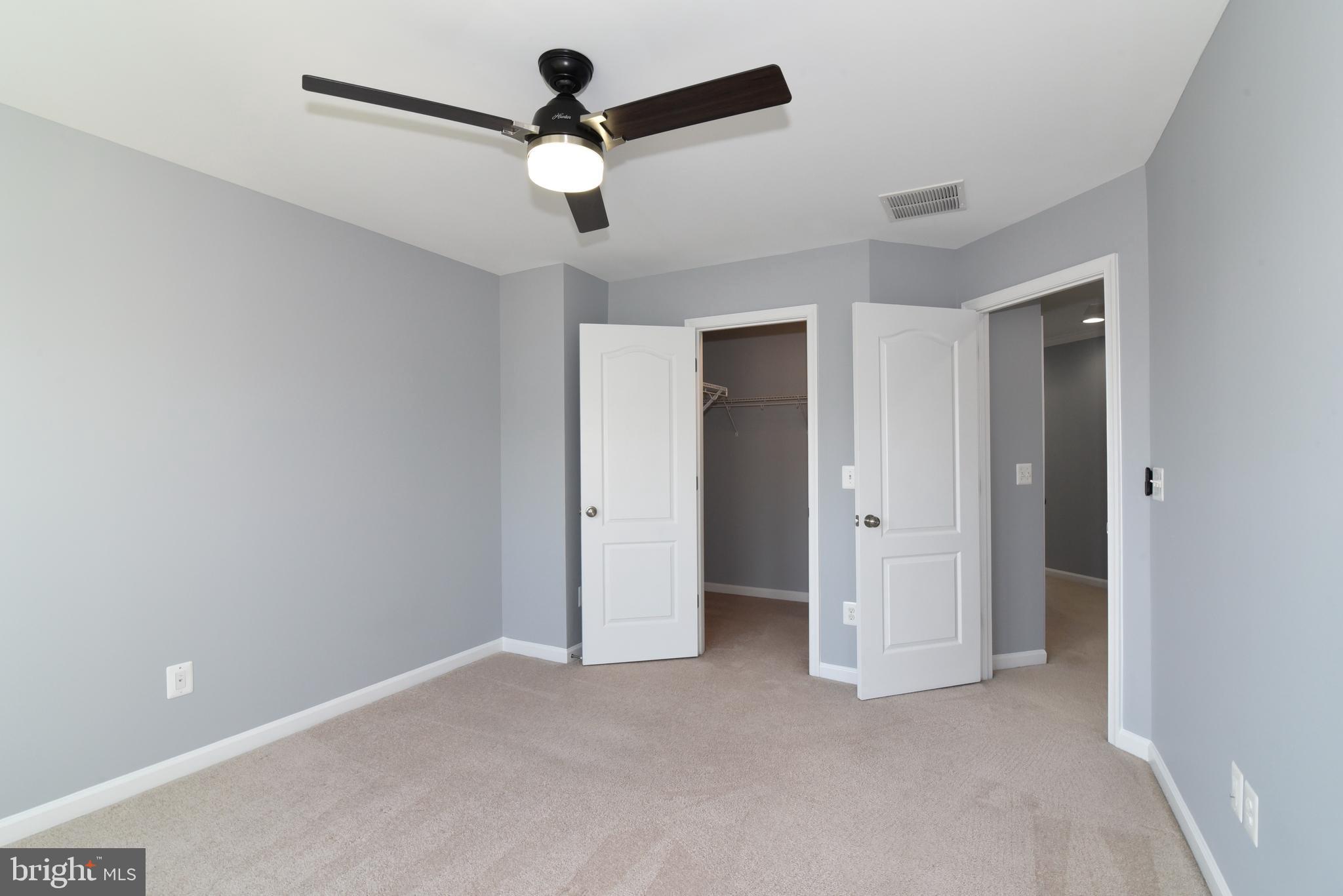 BROADLANDS - Residential