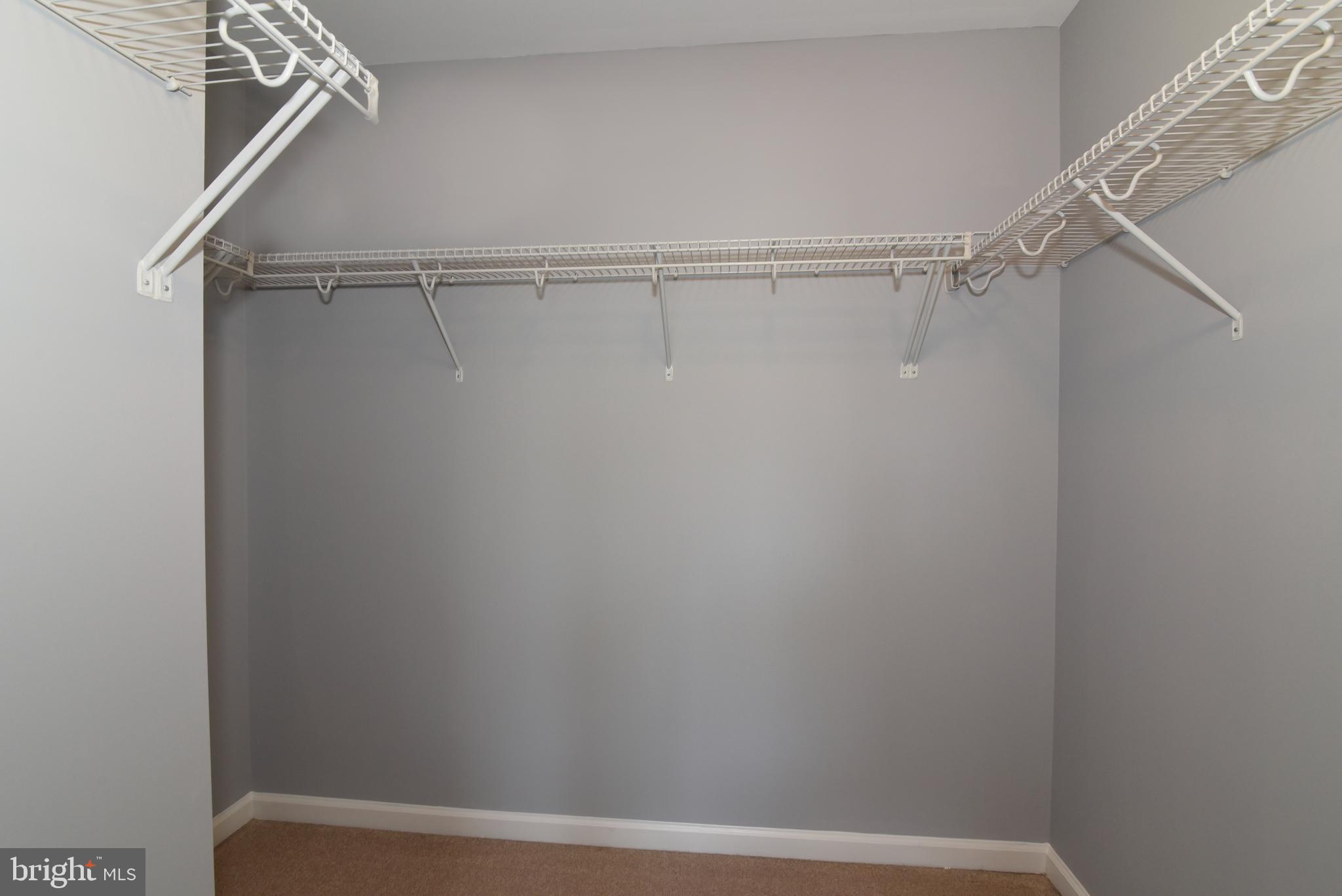 BROADLANDS - Residential