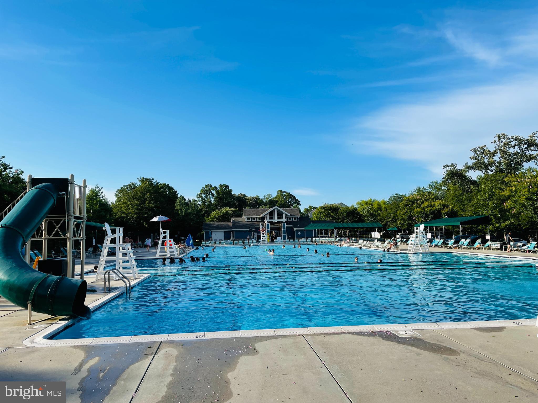 BROADLANDS - Residential