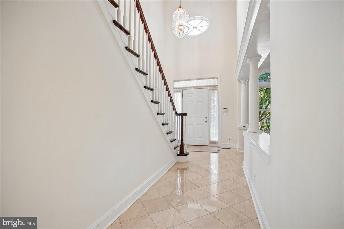 9103 LYNCHBURG COURT