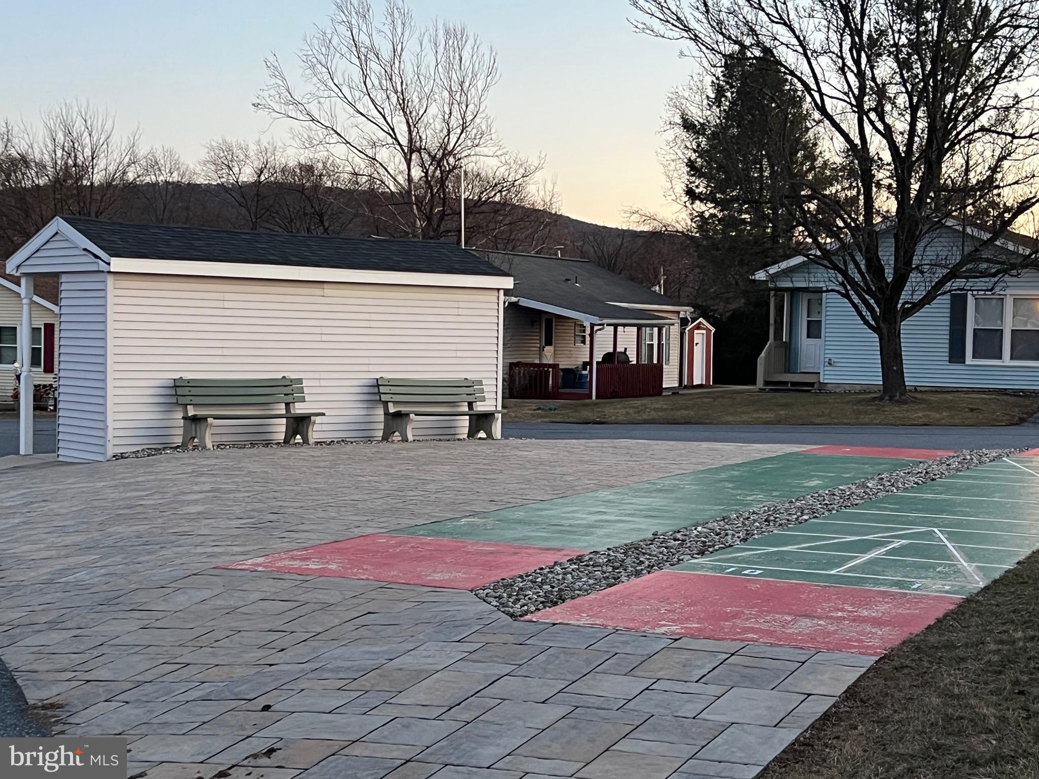 WESTVIEW TERRACE - Residential