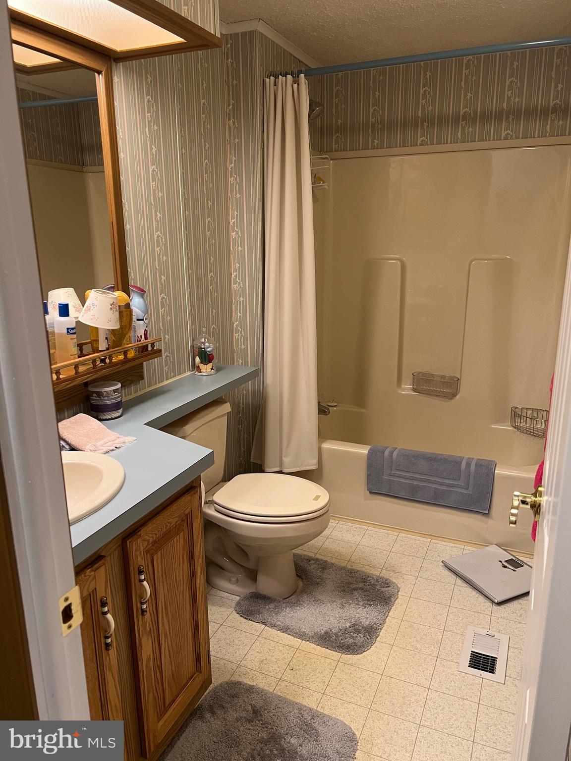 WESTVIEW TERRACE - Residential