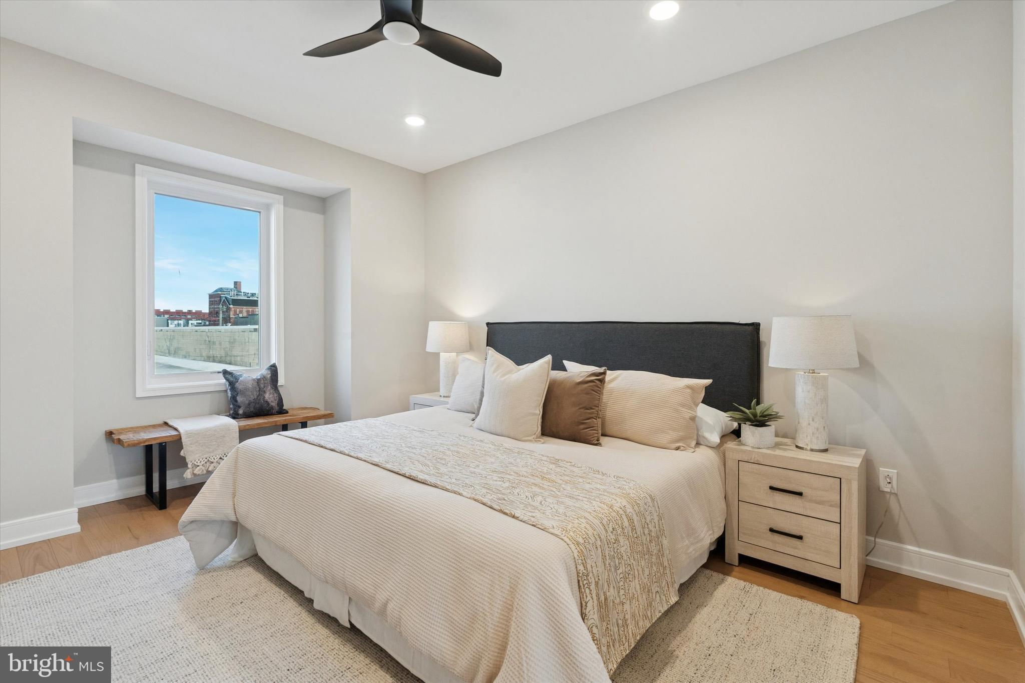 SOUTH KENSINGTON - Residential