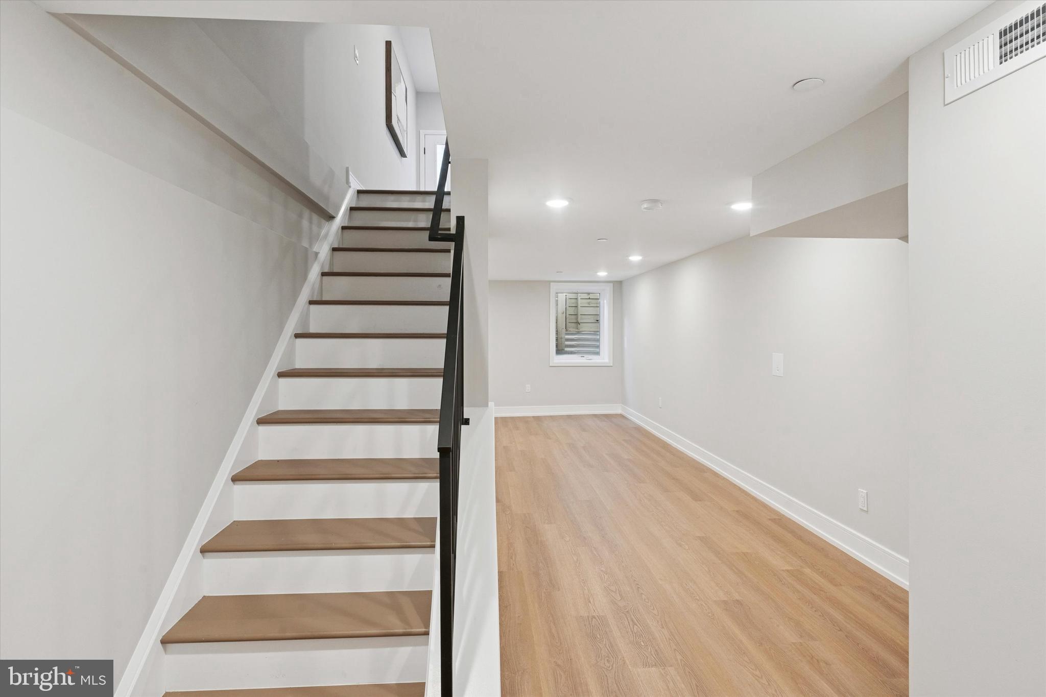 SOUTH KENSINGTON - Residential