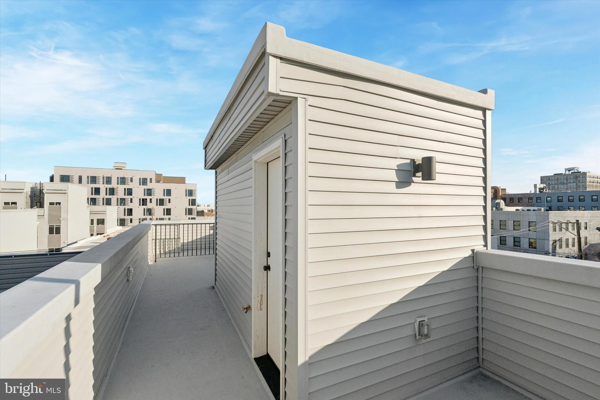 SOUTH KENSINGTON - Residential