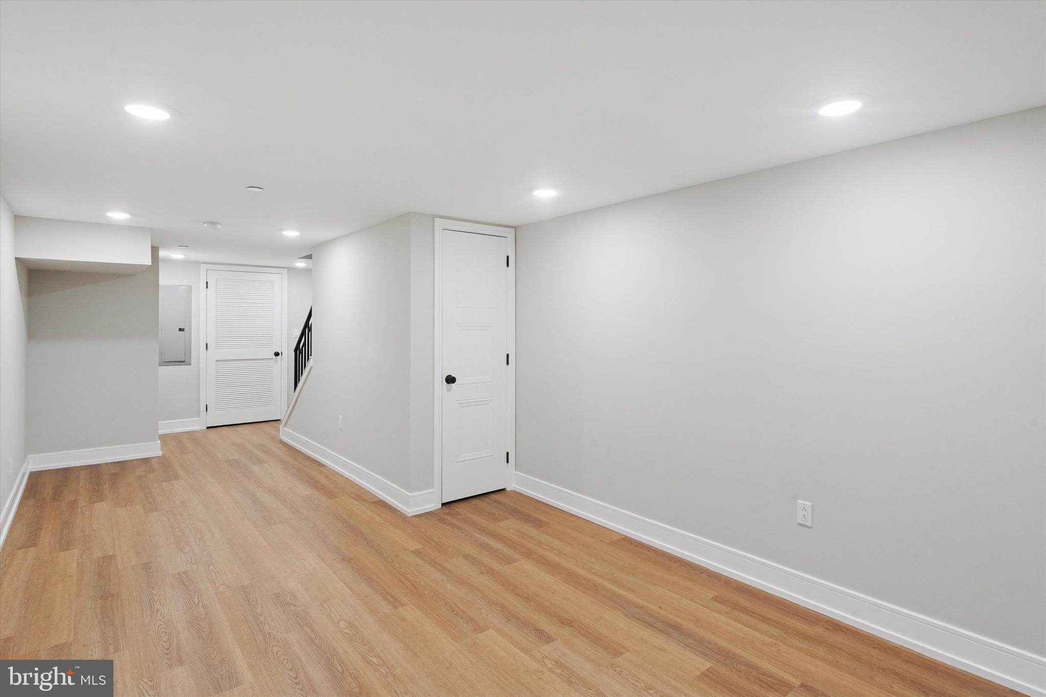 SOUTH KENSINGTON - Residential