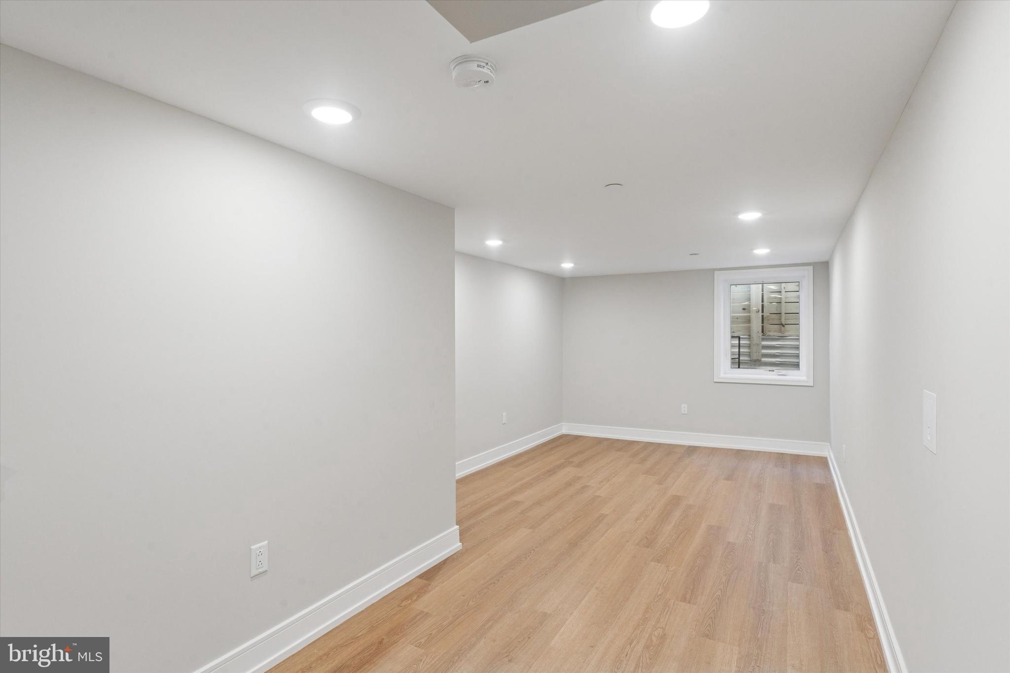 SOUTH KENSINGTON - Residential