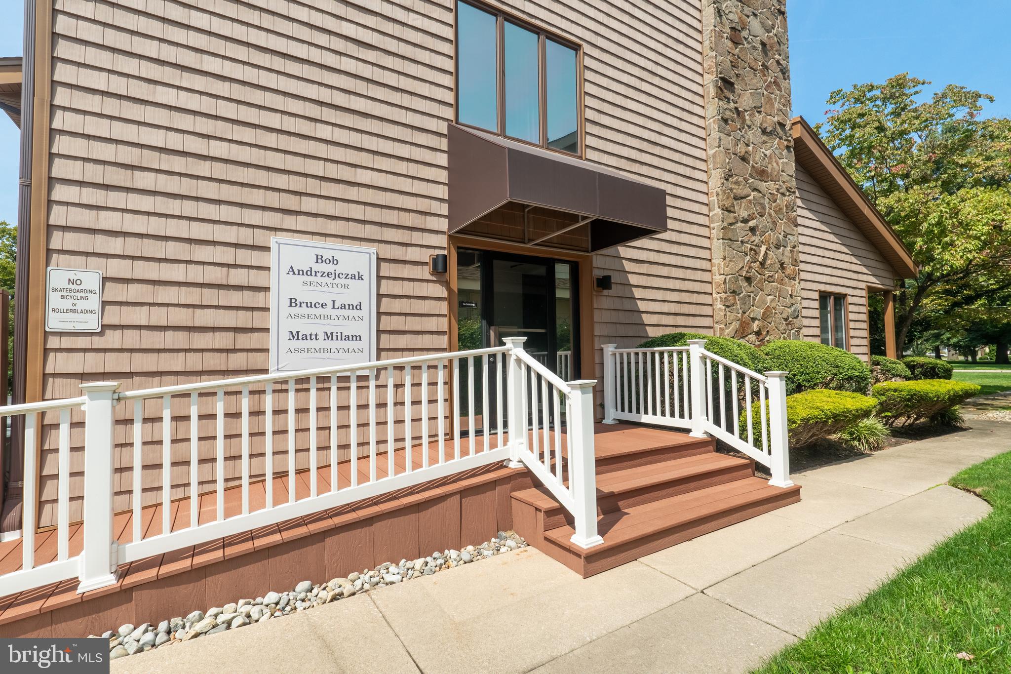 1117 E LANDIS AVENUE C