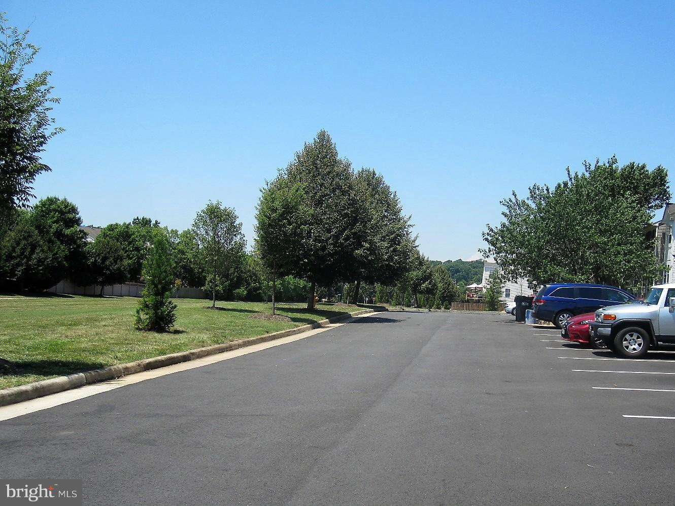 SHEFFIELD MANOR - Residential Lease