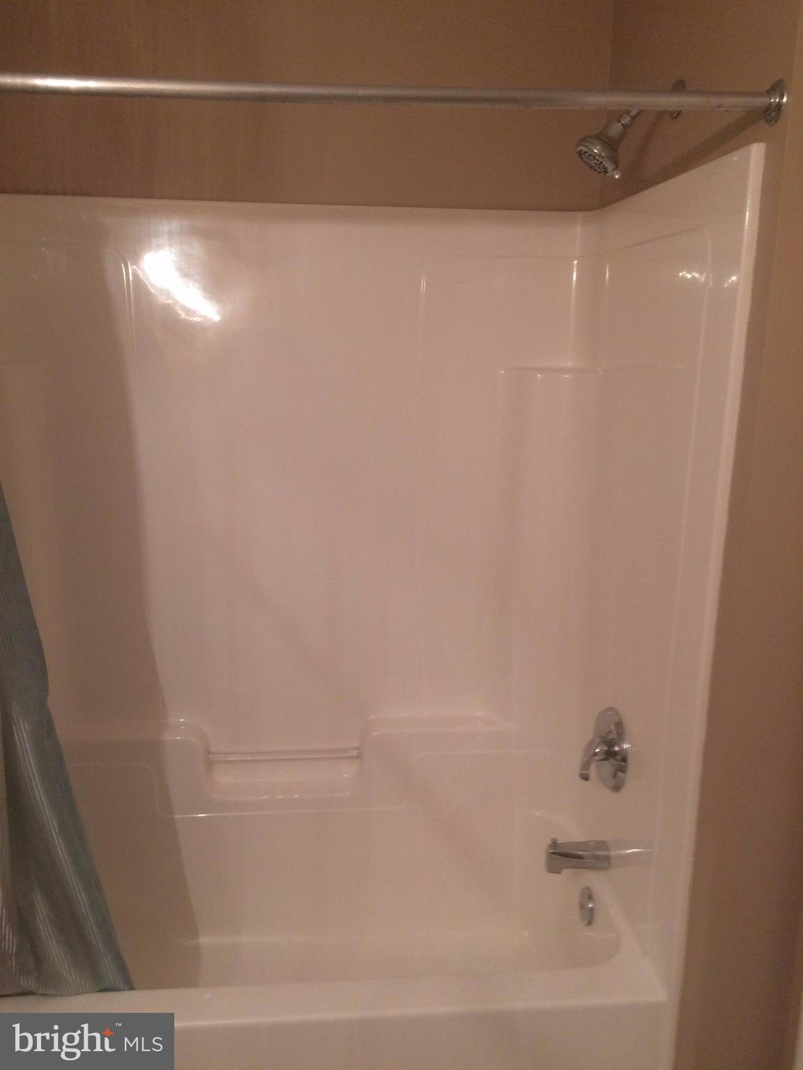 SHEFFIELD MANOR - Residential Lease