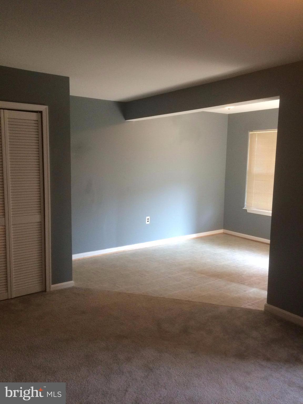 SHEFFIELD MANOR - Residential Lease